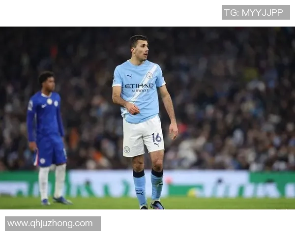 曼城主场3-0战胜波尔图争议判罚引发全场热议与欢呼