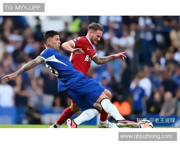 西甲激战:里昂与利物浦战成平局神奇扑救点燃全场热情