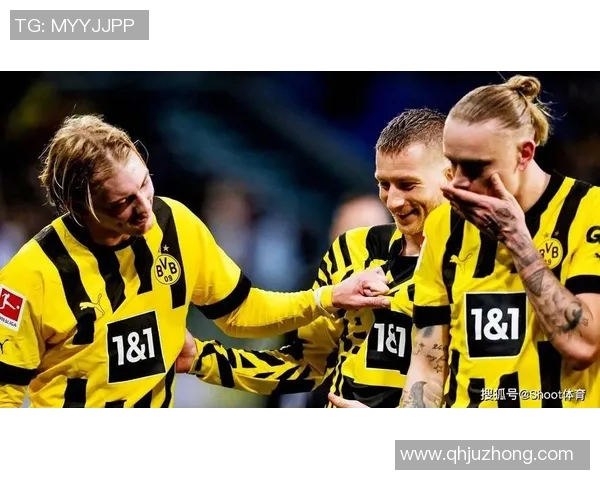 那不勒斯大胜多特蒙德红牌事件引发全场热议与争议分析